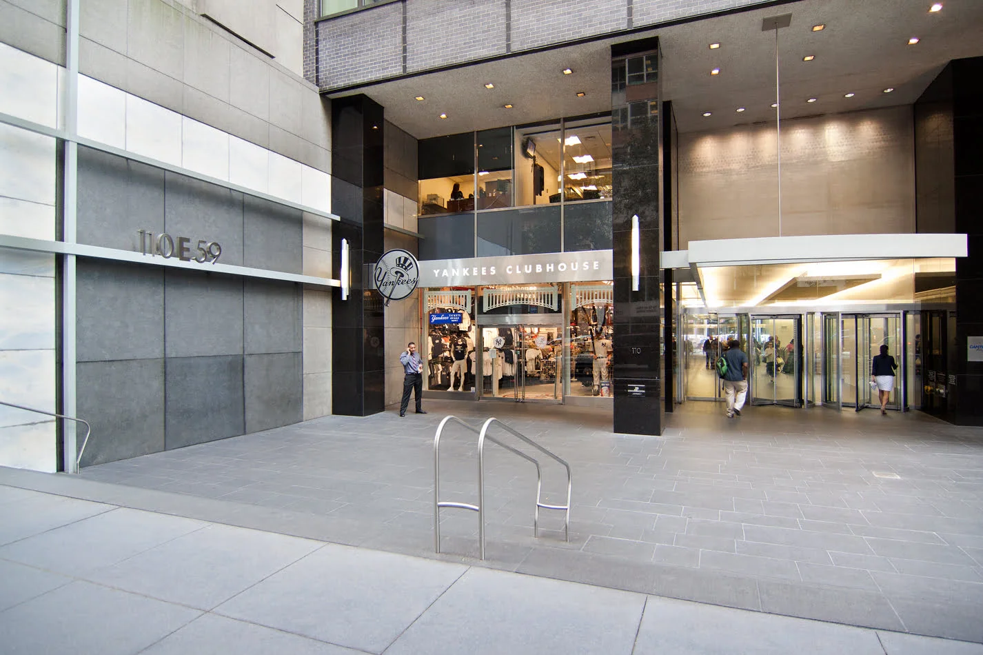 110 East 59th Street retail space between Park Avenue and Lexington Avenue
